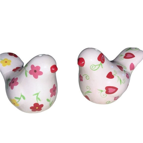 Floral and Heart Birds Salt/ Pepper Shakers - Picture 1 of 6